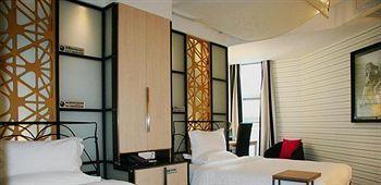 Zhengzhou Yujia Hotel Cultural Road Exterior foto